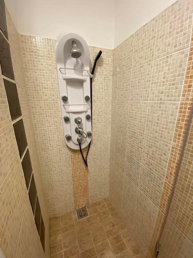 Chill Apartman Miskolc Ngoại thất bức ảnh