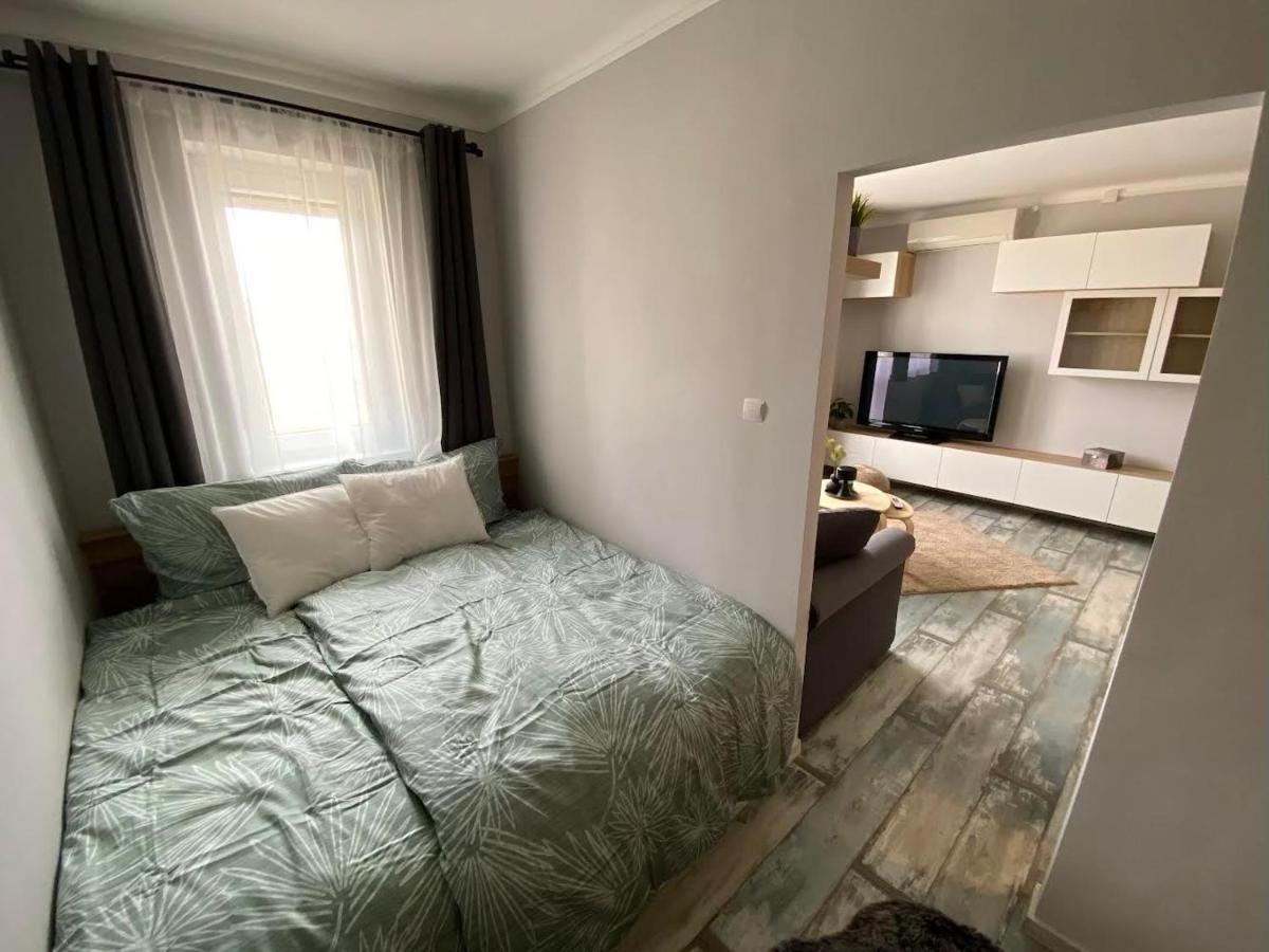 Chill Apartman Miskolc Ngoại thất bức ảnh